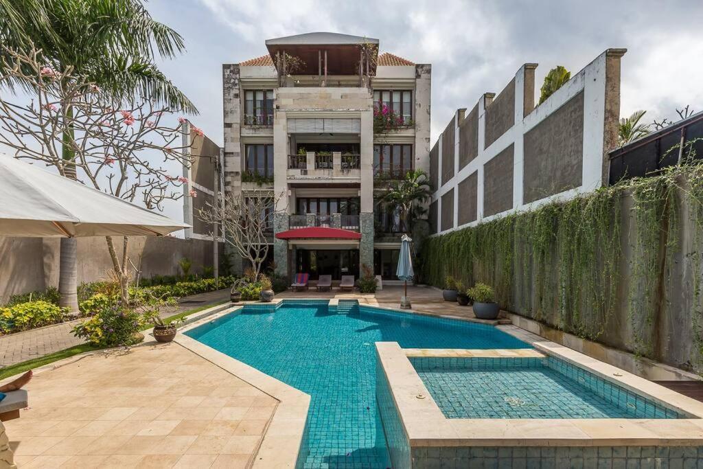 Quiet 2bd 2 Bath And Walk To Eat St Seminyak (Bali)